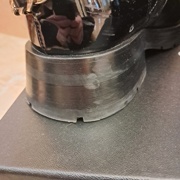 Chanel Boots Women's 38 8 Interlocking CC Logo Combat Boots Calfskin Leather - Picture 7 of 12